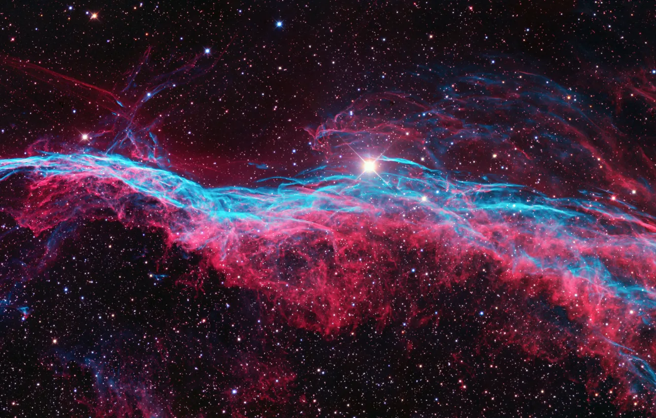 Photo wallpaper a supernova in the constellation Cygnus, LBN 191, The witch's broom nebula, NGC6960