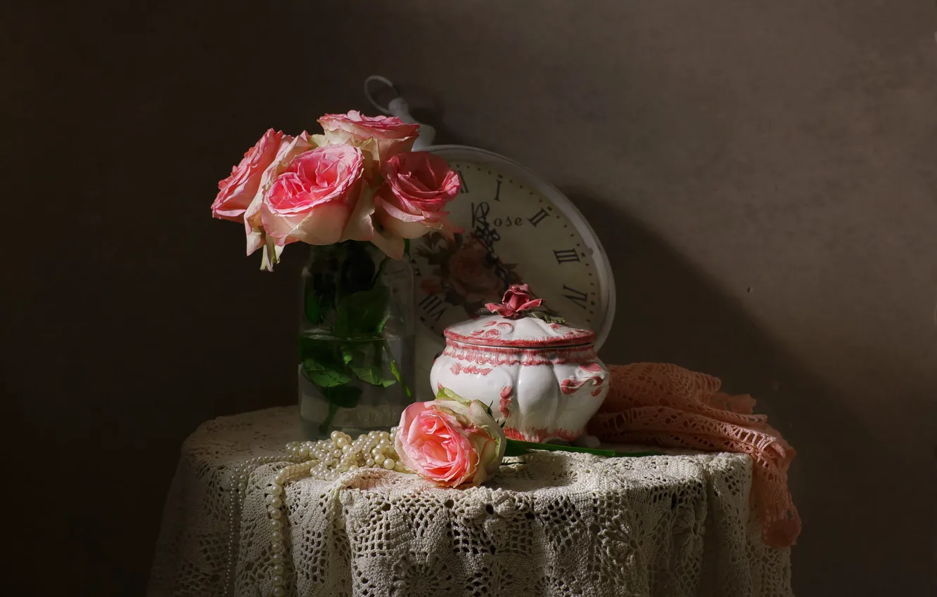 Photo wallpaper flowers, table, watch, roses, beads, pink, still life, tablecloth