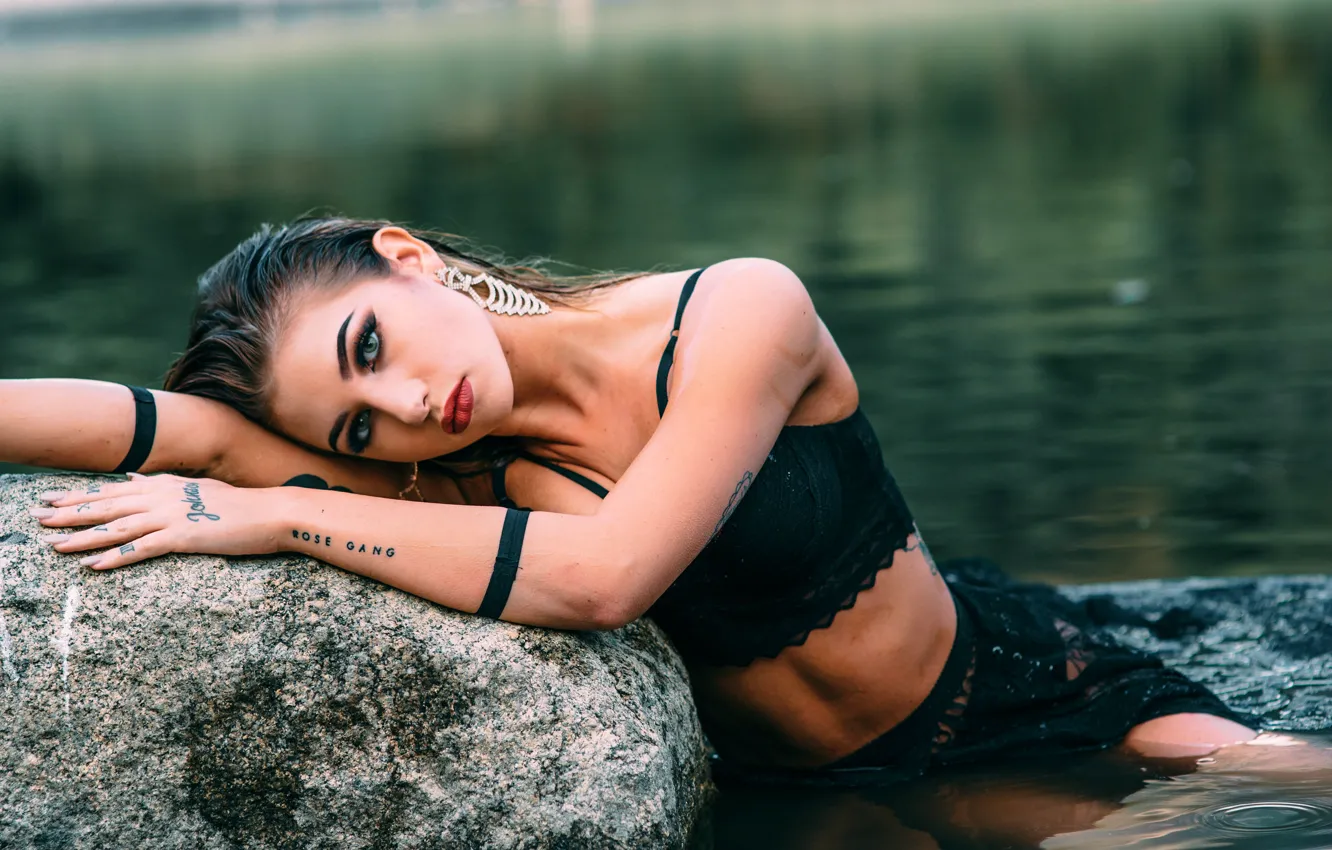 Photo wallpaper rock, sexy girl, water, lake, tattoo, lips, beautiful girl, pose
