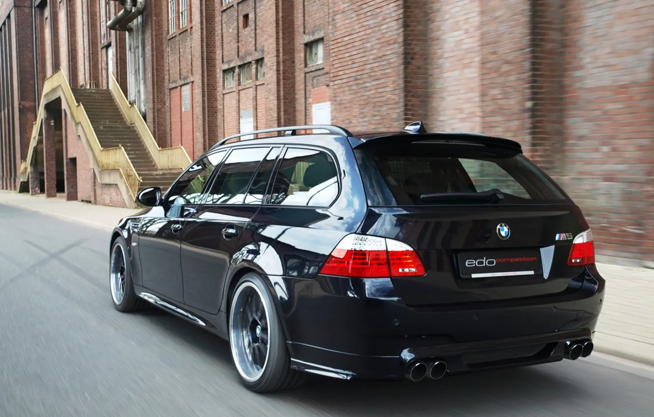 Photo wallpaper BMW, E61