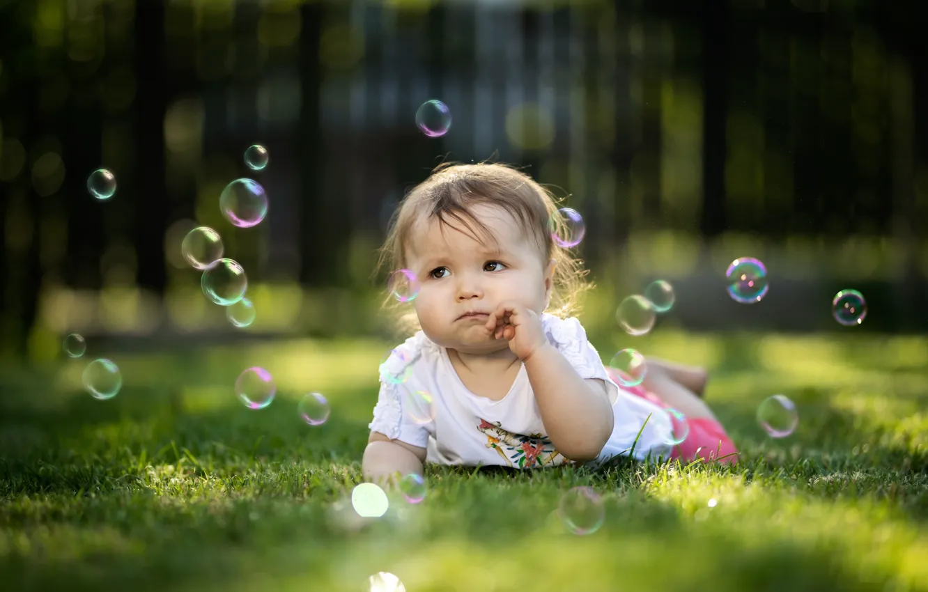 Photo wallpaper grass, look, light, children, pose, glade, the fence, bubbles