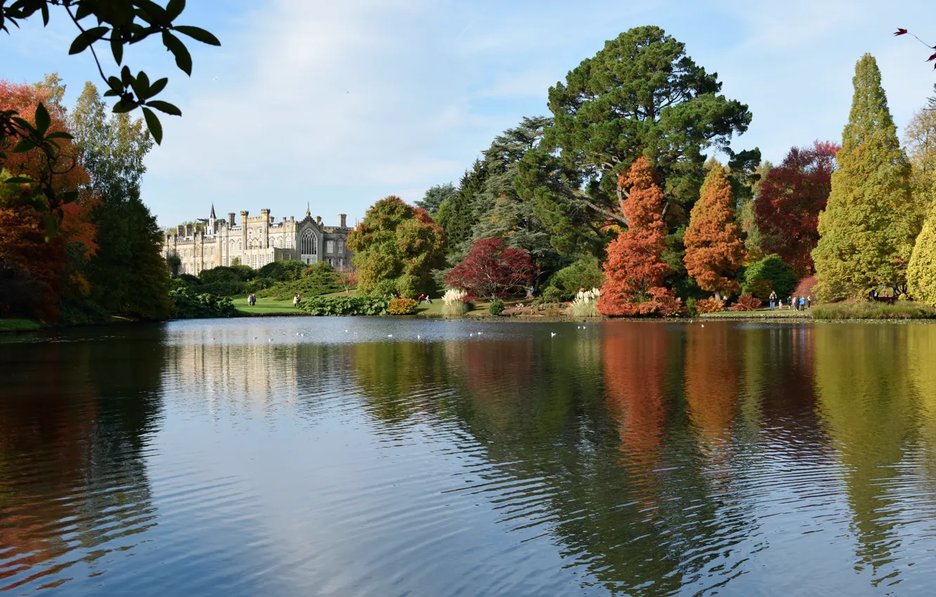 Photo wallpaper autumn, lake, castle, England, colors, autumn, lake, England