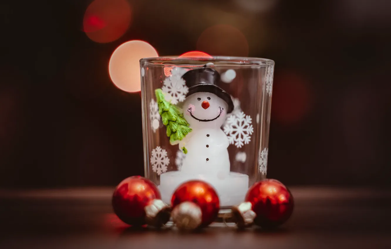 Photo wallpaper balls, snowflakes, glass, background, new year, Christmas, snowman