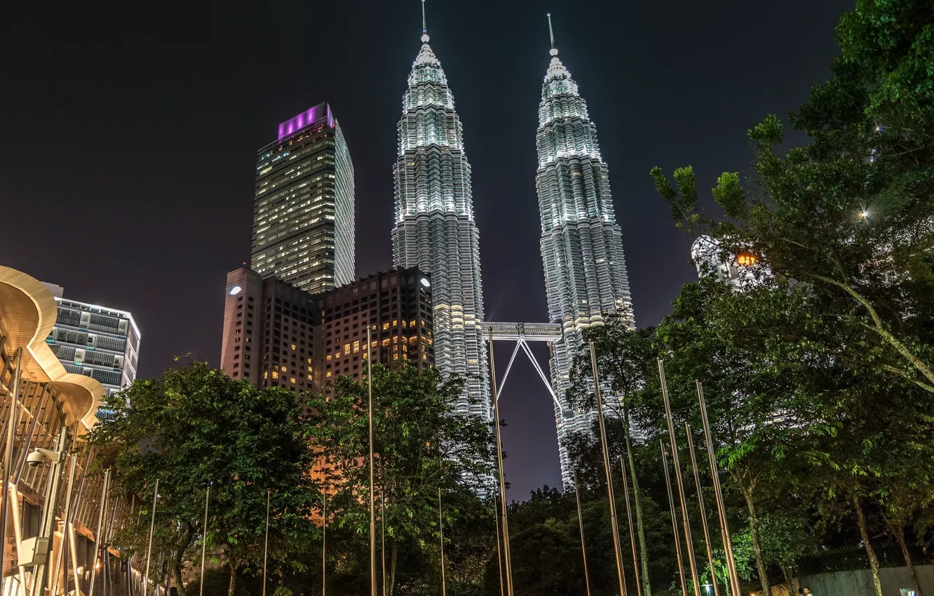 Photo wallpaper night, tower, Malaysia, Kuala Lumpur
