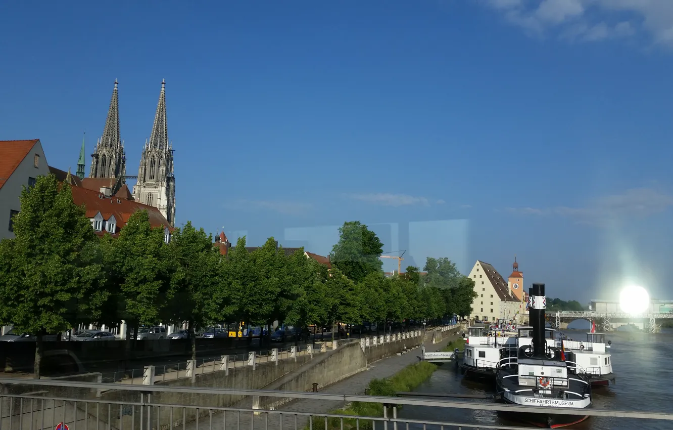 Photo wallpaper bridge, The Danube, Regensburg