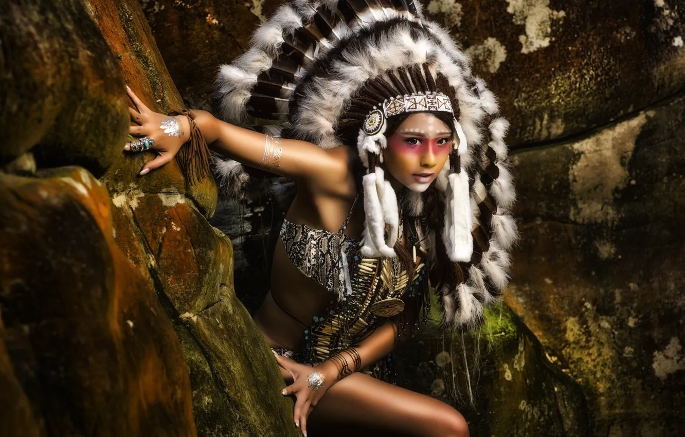 Photo wallpaper feathers, Squaw, paint, Indian, roach