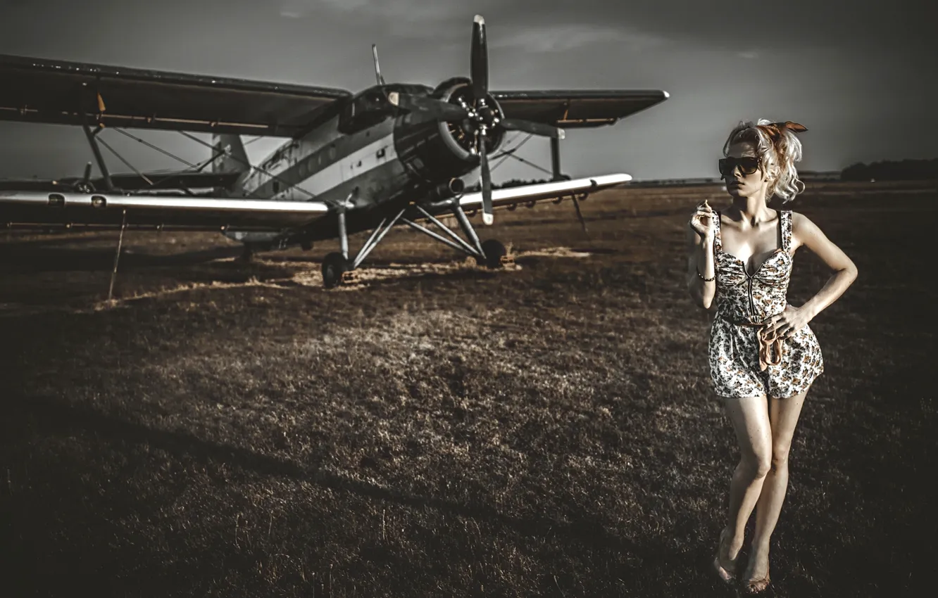 Photo wallpaper model, blonde, the plane, biplane