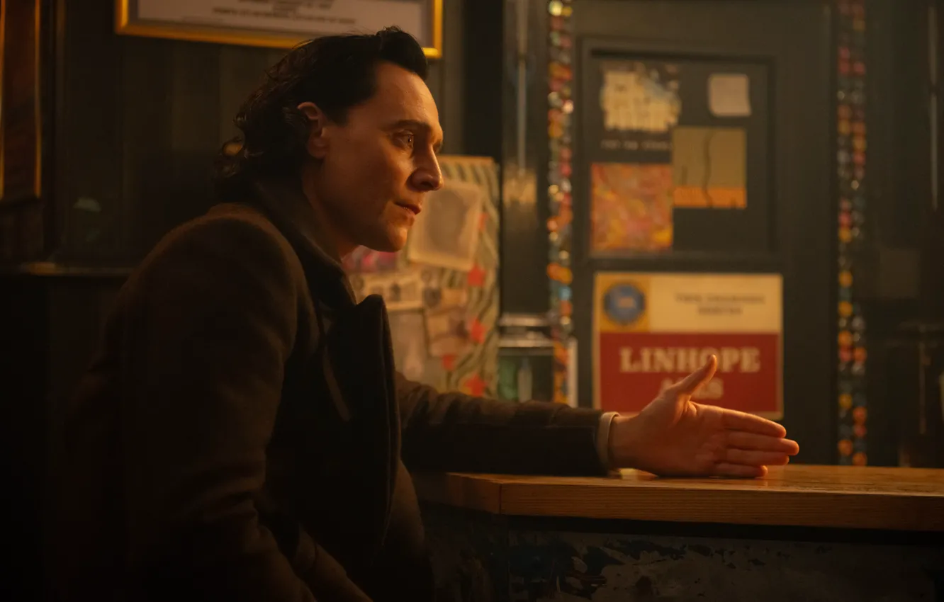 Photo wallpaper Loki, Tom Hiddleston, Season 2, Marvel Studios
