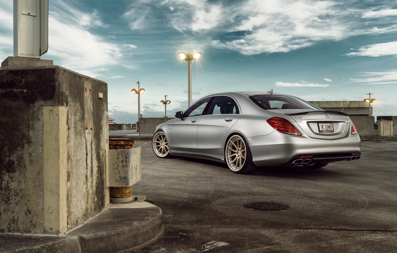 Photo wallpaper Mercedes-Benz, Matte, Sedan, Silver, Wheels, Outdoor, Rear, S63