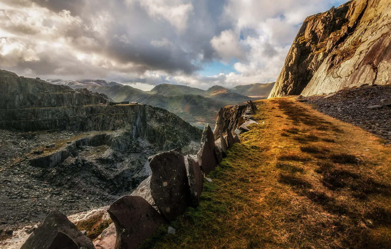 Photo wallpaper clouds, mountains, stones, rocks, Wales, Snowdonia