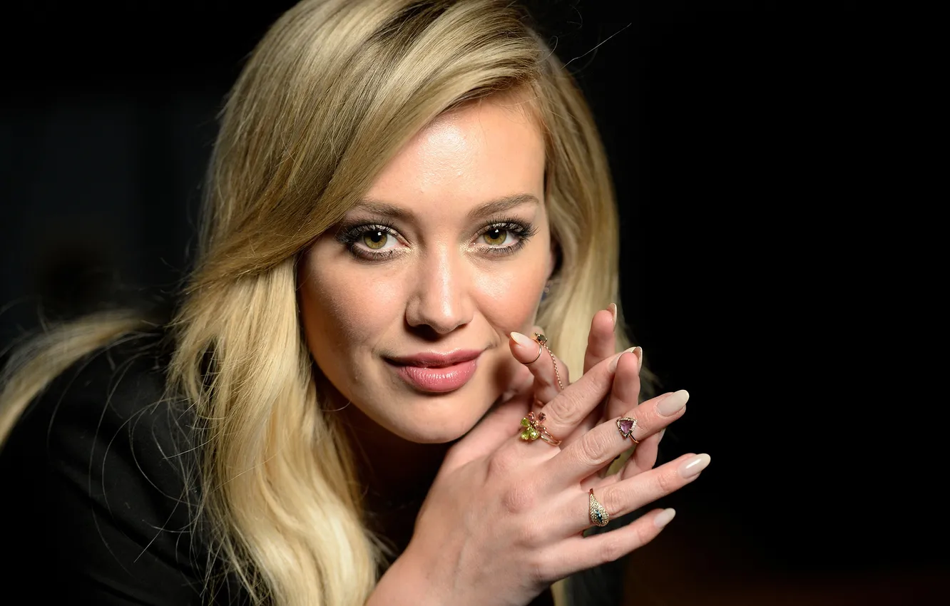 Photo wallpaper look, model, hands, makeup, actress, ring, hairstyle, blonde