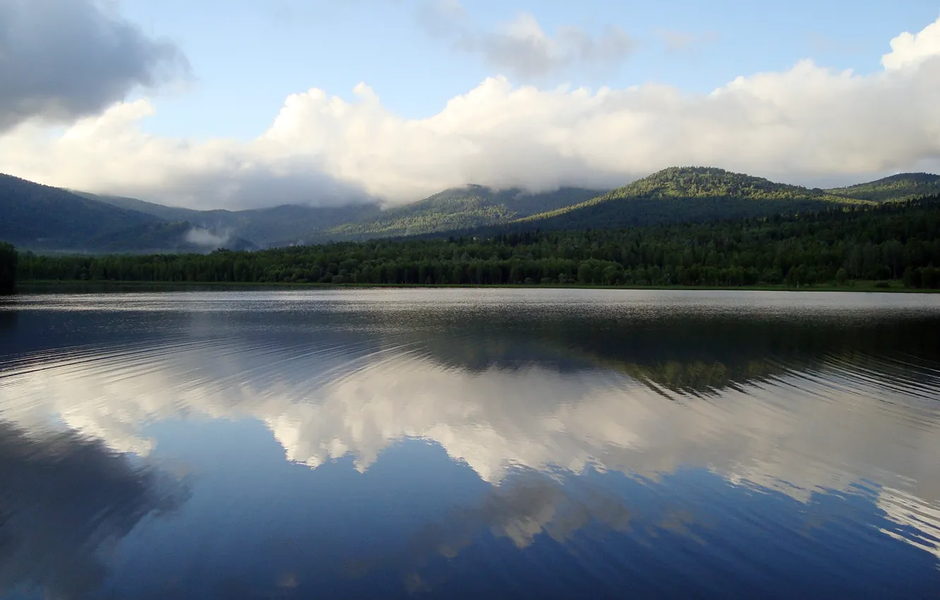 Photo wallpaper clouds, mountains, Lake
