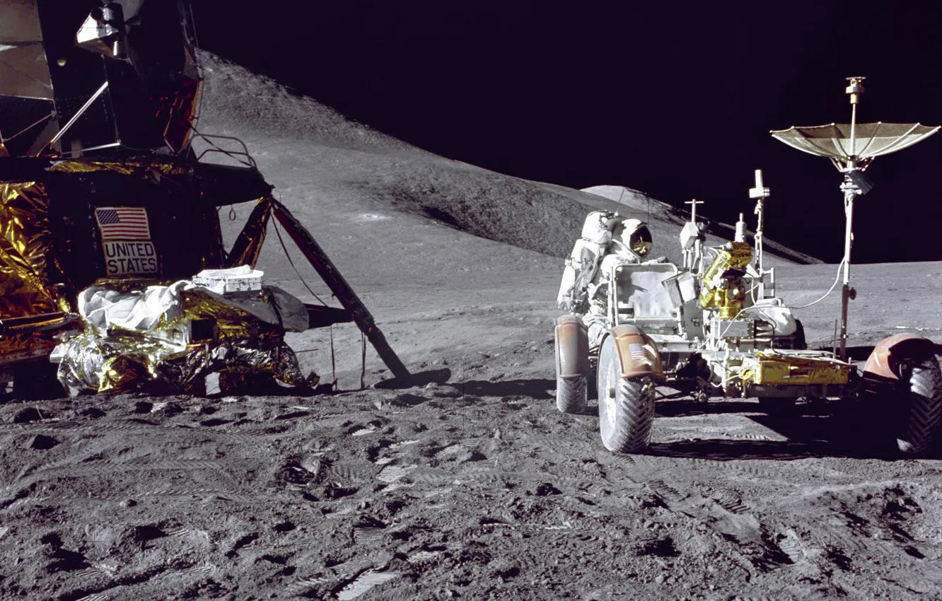 Photo wallpaper The moon, Falcon, astronaut, Jim Irwin, lokomobil, Apollo 15