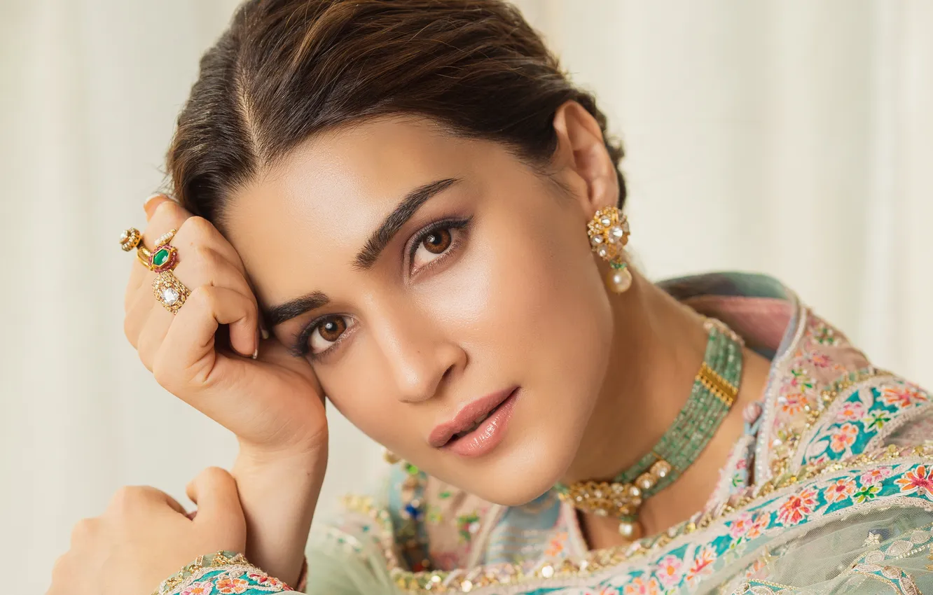 Photo wallpaper girl, hot, sexy, fashion, eyes, smile, beautiful, figure