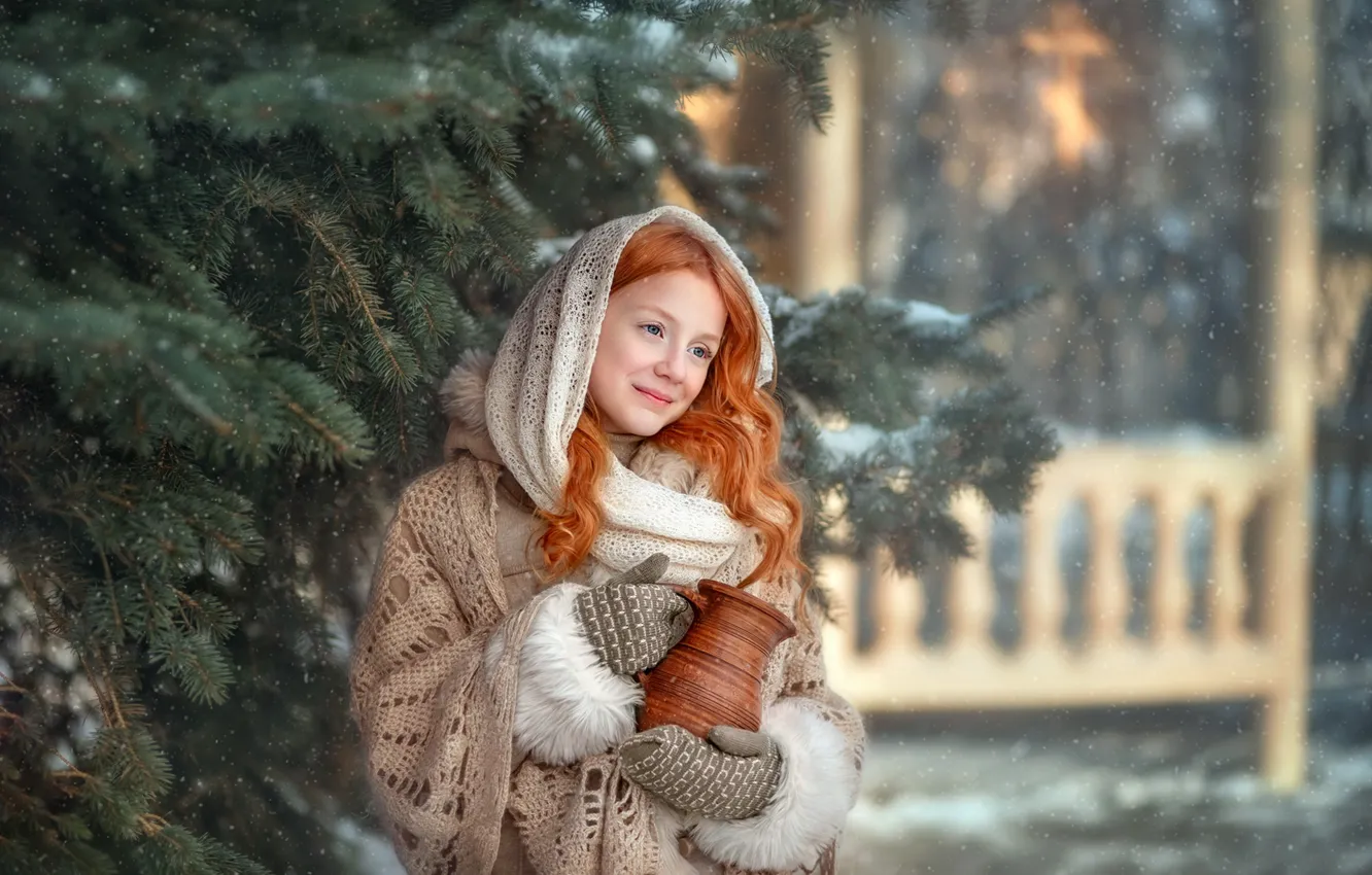 Photo wallpaper winter, look, girl, snow, pose, smile, Park, spruce