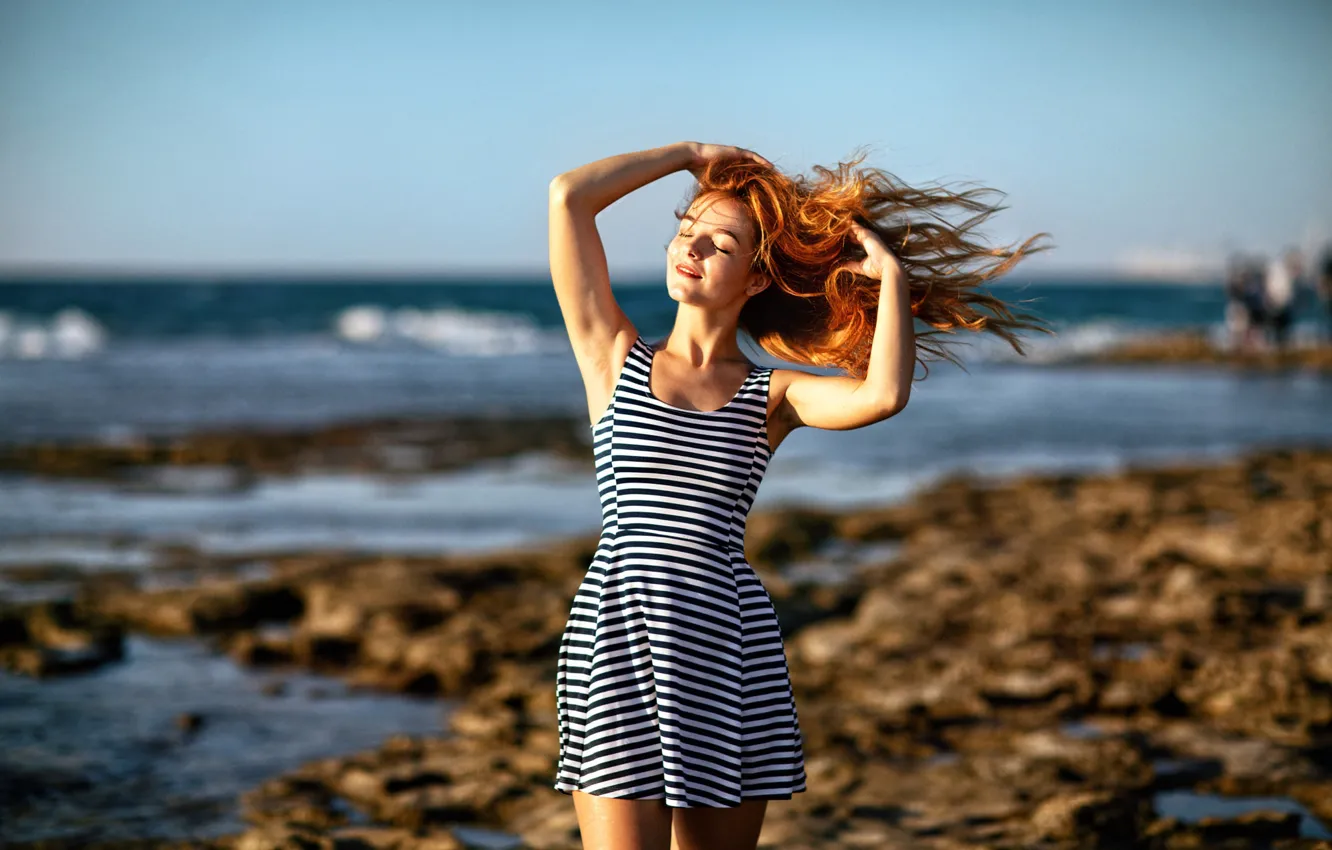 Photo wallpaper sea, the sun, pose, portrait, makeup, figure, dress, hairstyle