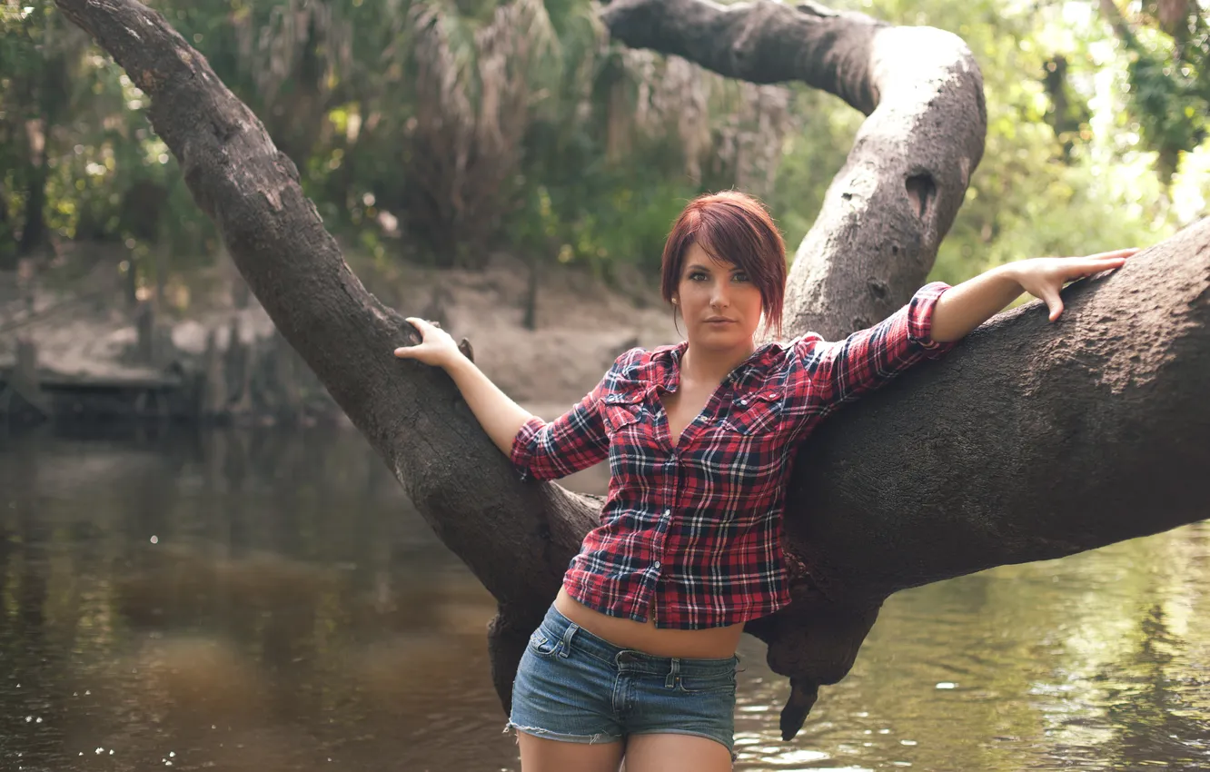 Photo wallpaper water, girl, trees, shorts, photographer, girl, photography, photographer