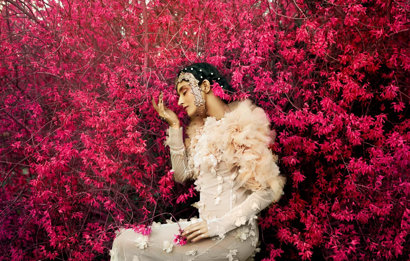 Photo wallpaper girl, nature, spring