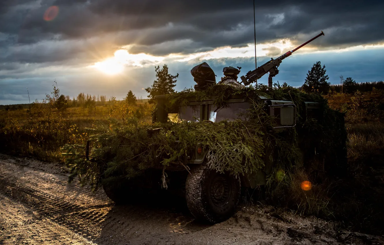 Photo wallpaper HMMWV, Humvee, high-mobility, multipurpose wheeled