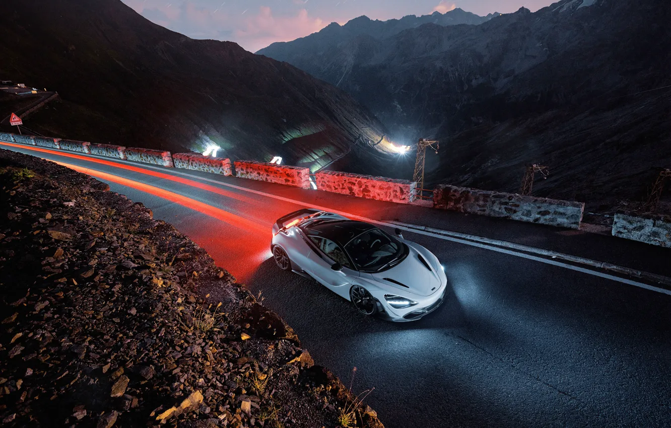 Photo wallpaper McLaren, supercar, the view from the top, 2018, Novitec, 720S