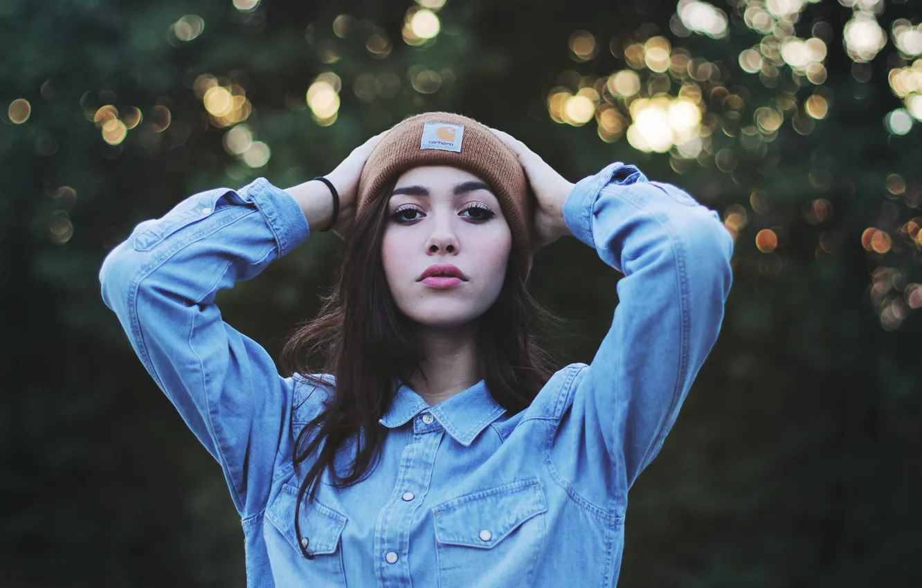 Photo wallpaper hat, brunette, shirt, jeans