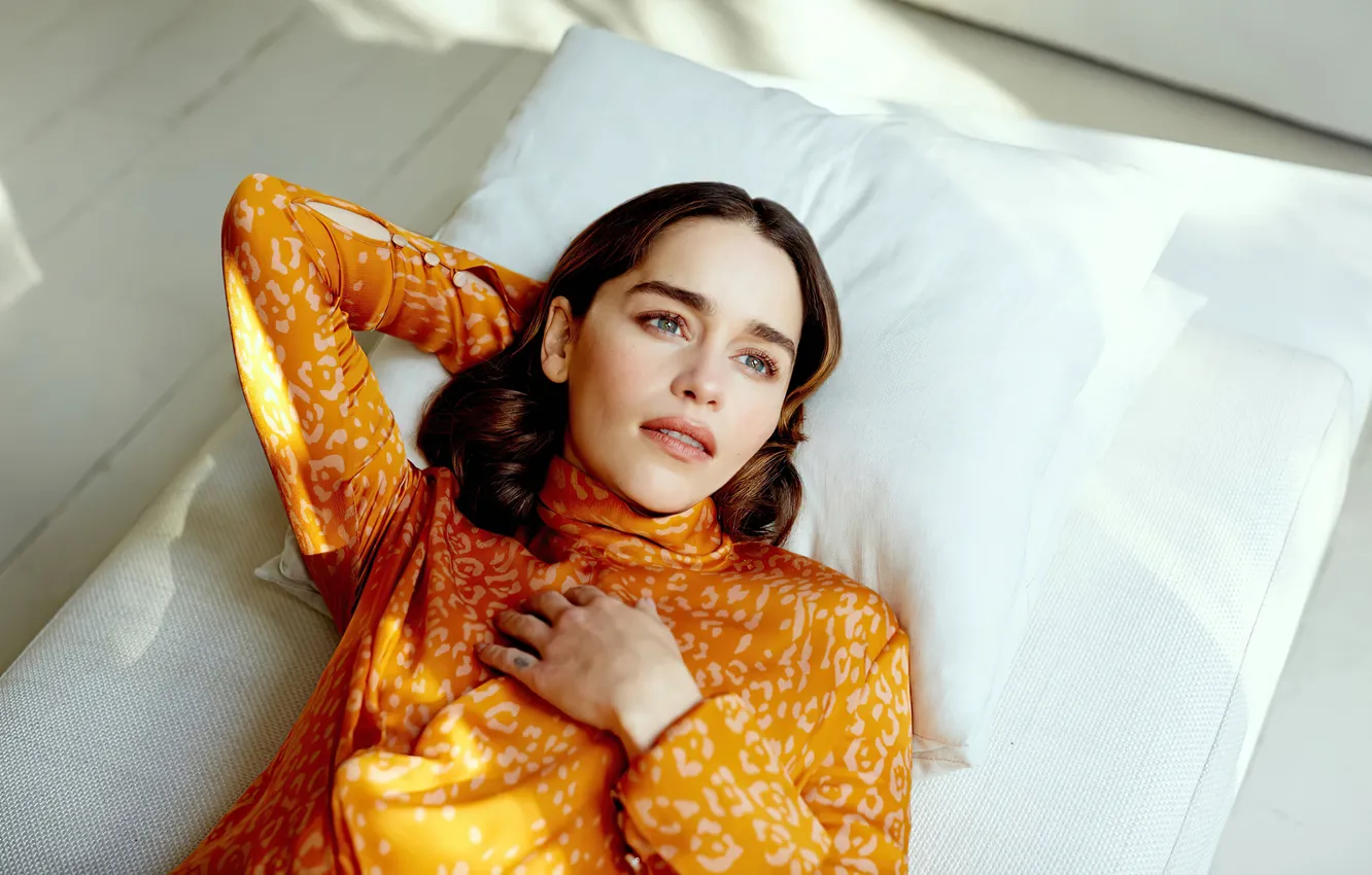 Photo wallpaper pose, look, Emilia Clarke, face, girl
