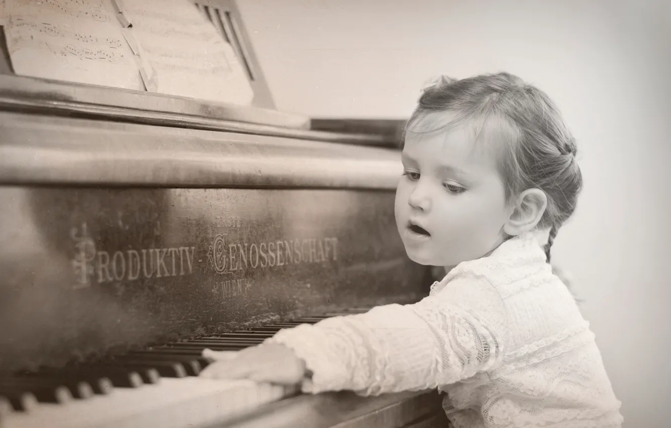 Photo wallpaper keys, girl, piano