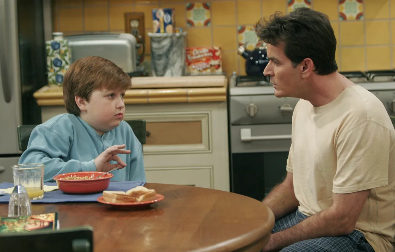 Photo wallpaper actor, the series, characters, Charlie Sheen, Jake Harper, Charlie Harper, Two and a half men, …