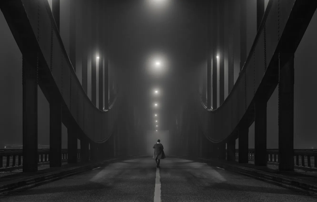 Photo wallpaper bridge, lights, fog, people, haze, black and white photo