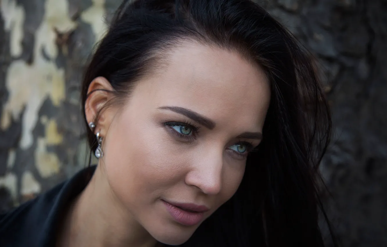 Photo wallpaper face, model, portrait, makeup, brunette, hairstyle, beautiful, in black