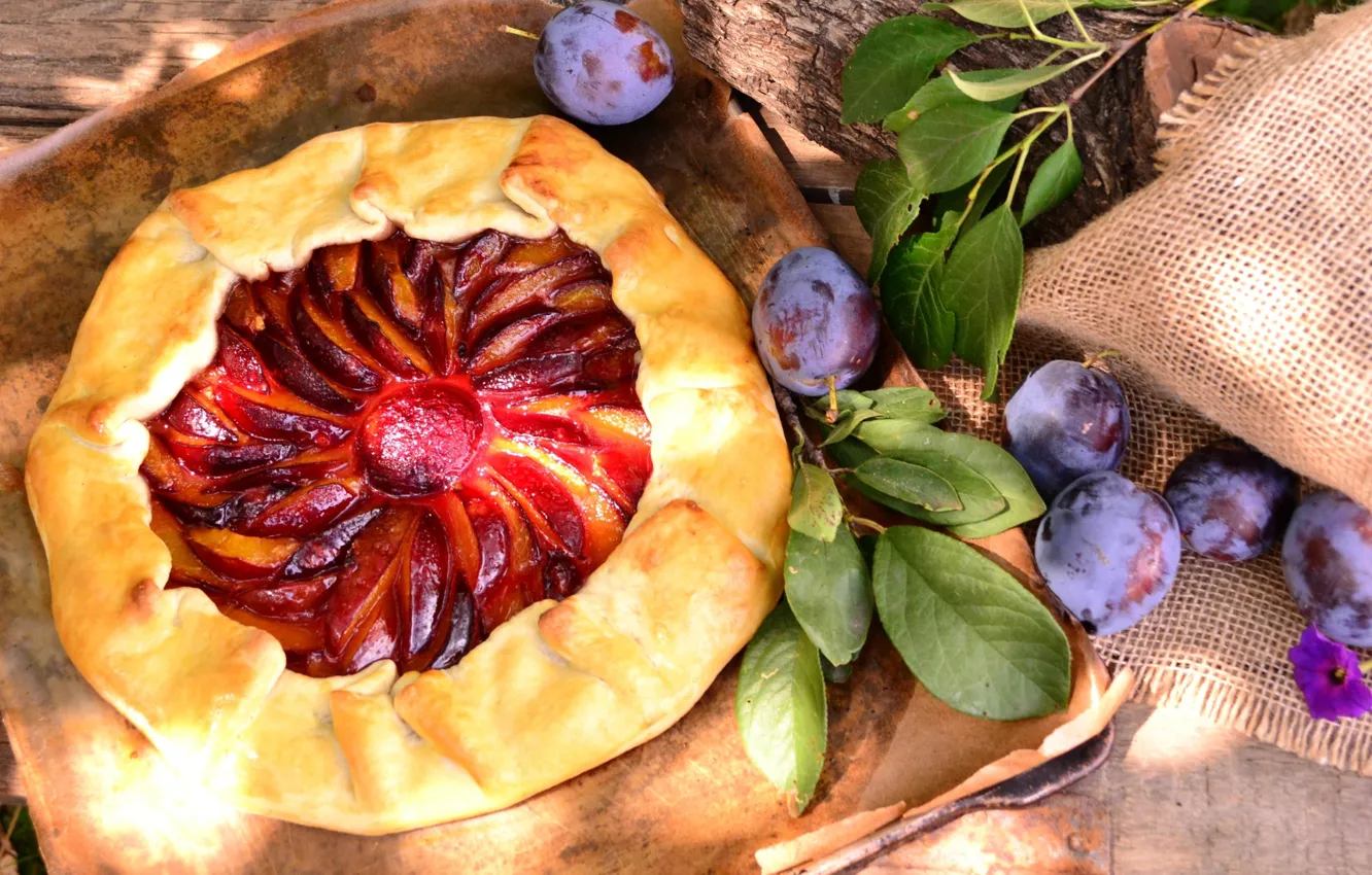 Photo wallpaper pie, plum, cakes