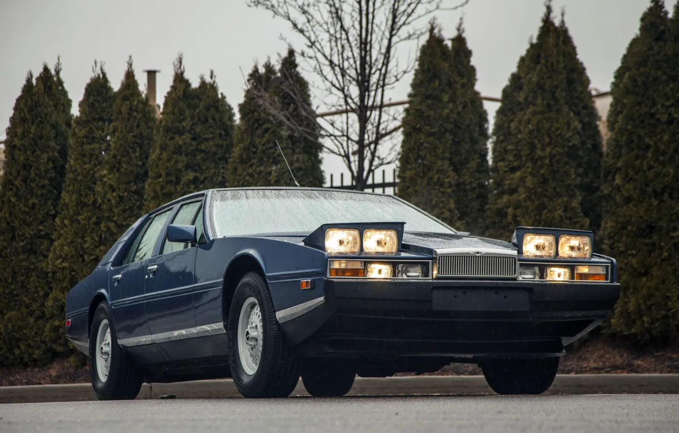 Photo wallpaper Blue, Sedan, Classic, After the rain, Aston Martin Lagonda