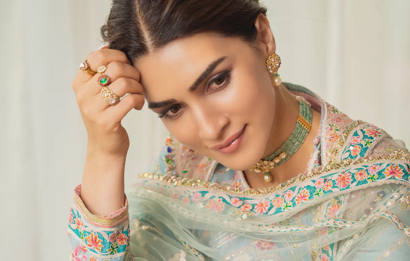 Photo wallpaper girl, hot, sexy, fashion, eyes, smile, beautiful, figure