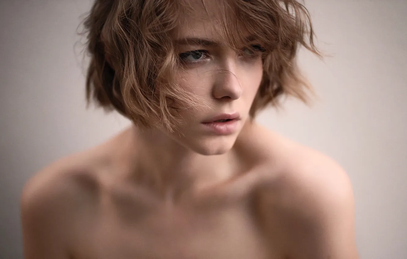 Photo wallpaper girl, Liza, bokeh, look, Youth, bare shoulders