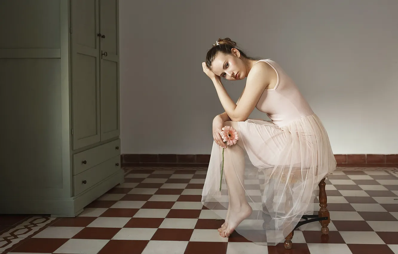 Photo wallpaper look, girl, Teresa