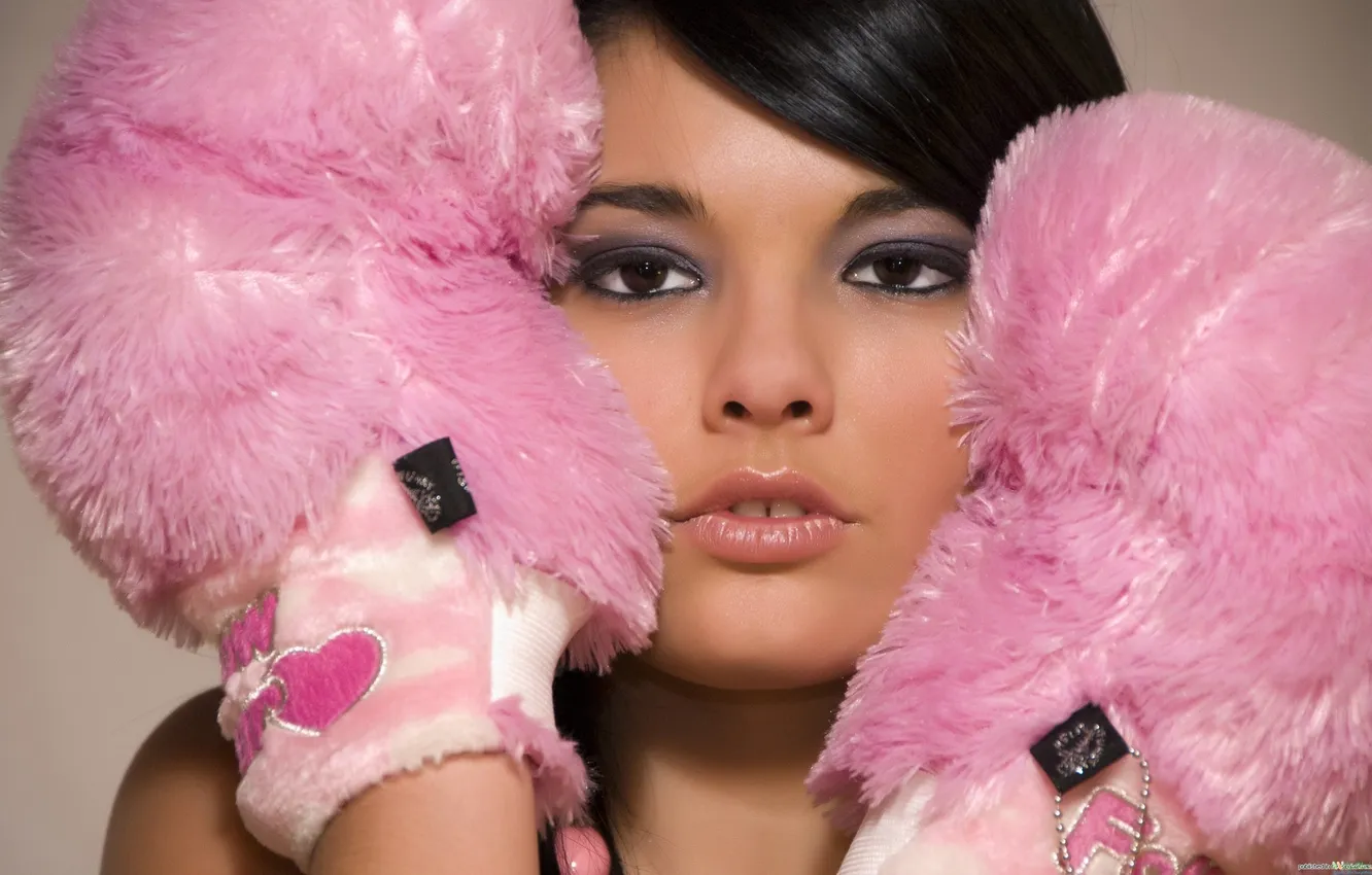 Photo wallpaper pink, gloves, plush, confusion