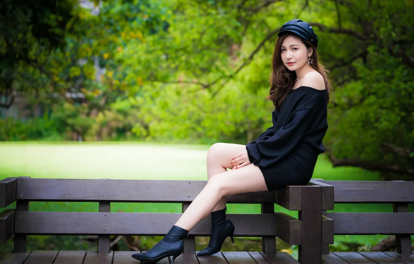 Photo wallpaper girl, Park, legs, Asian, bench, bokeh