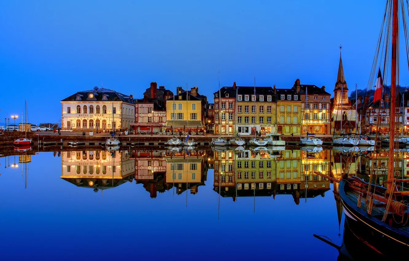 Photo wallpaper lights, France, boats, the evening, pier, Honfleur
