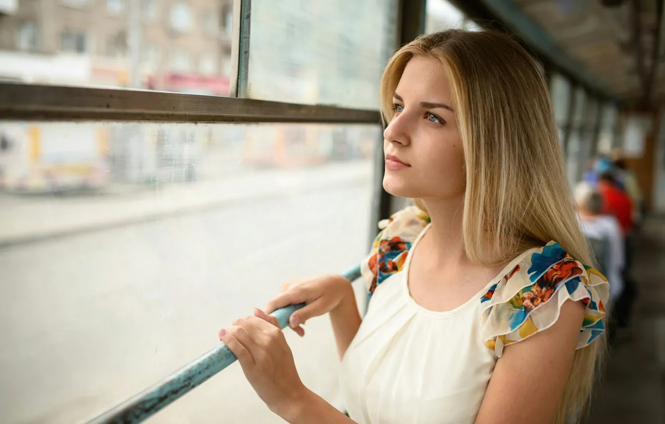 Photo wallpaper look, girl, face, city, movement, transport, sweetheart, model