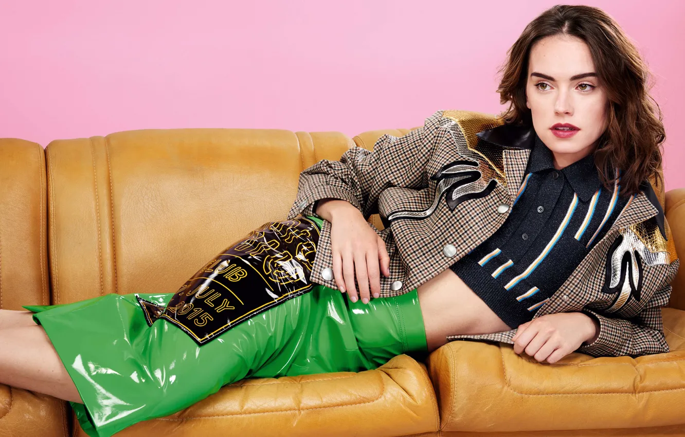 Photo wallpaper pose, skirt, makeup, figure, actress, brunette, hairstyle, photographer