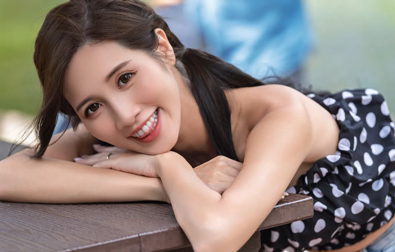 Photo wallpaper look, girl, face, pose, smile, mood, hands, Asian