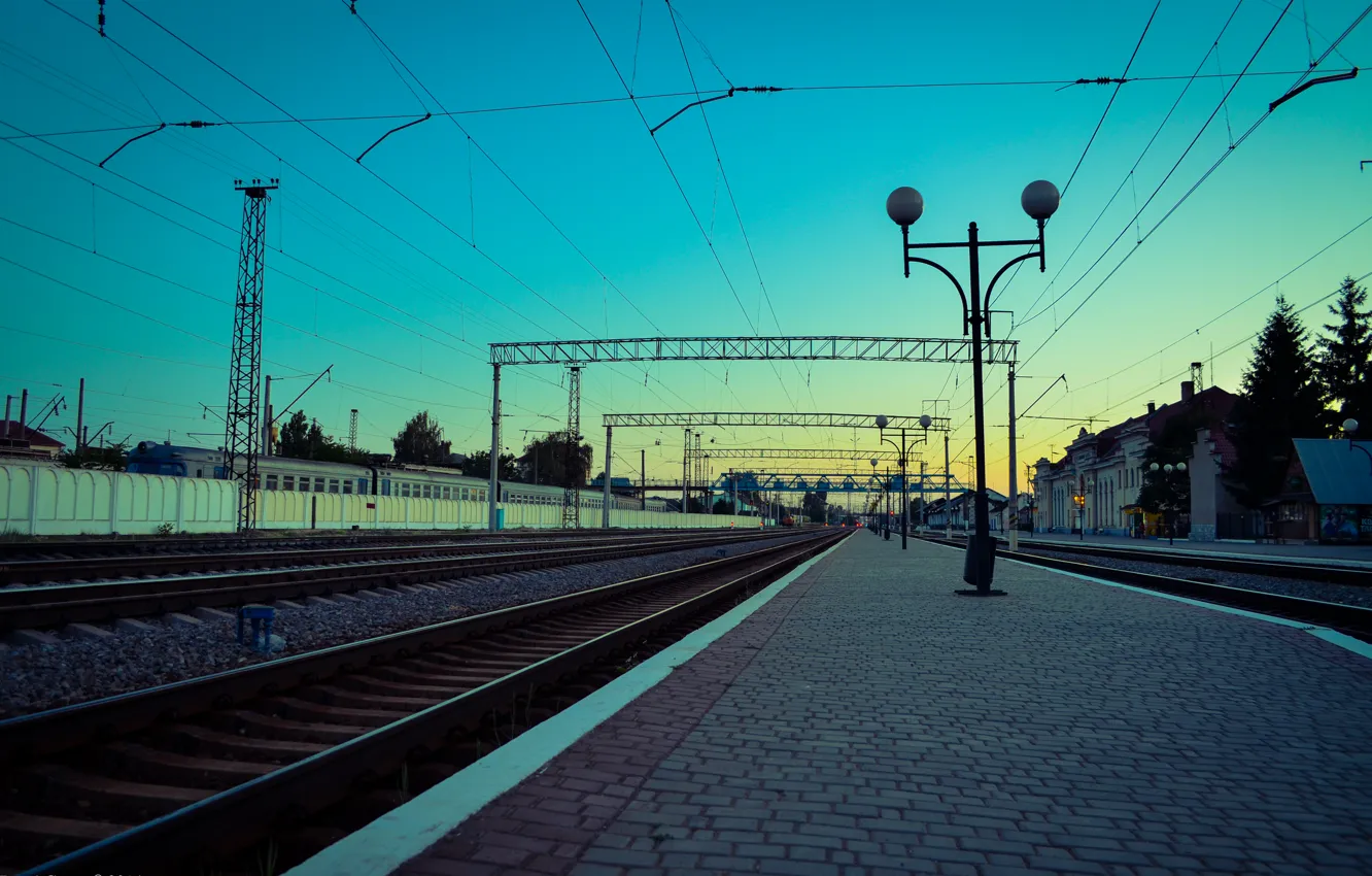Photo wallpaper Sunset, The evening, Trains, Station, Railroad, Rails, Transcarpathia, Mukachevo