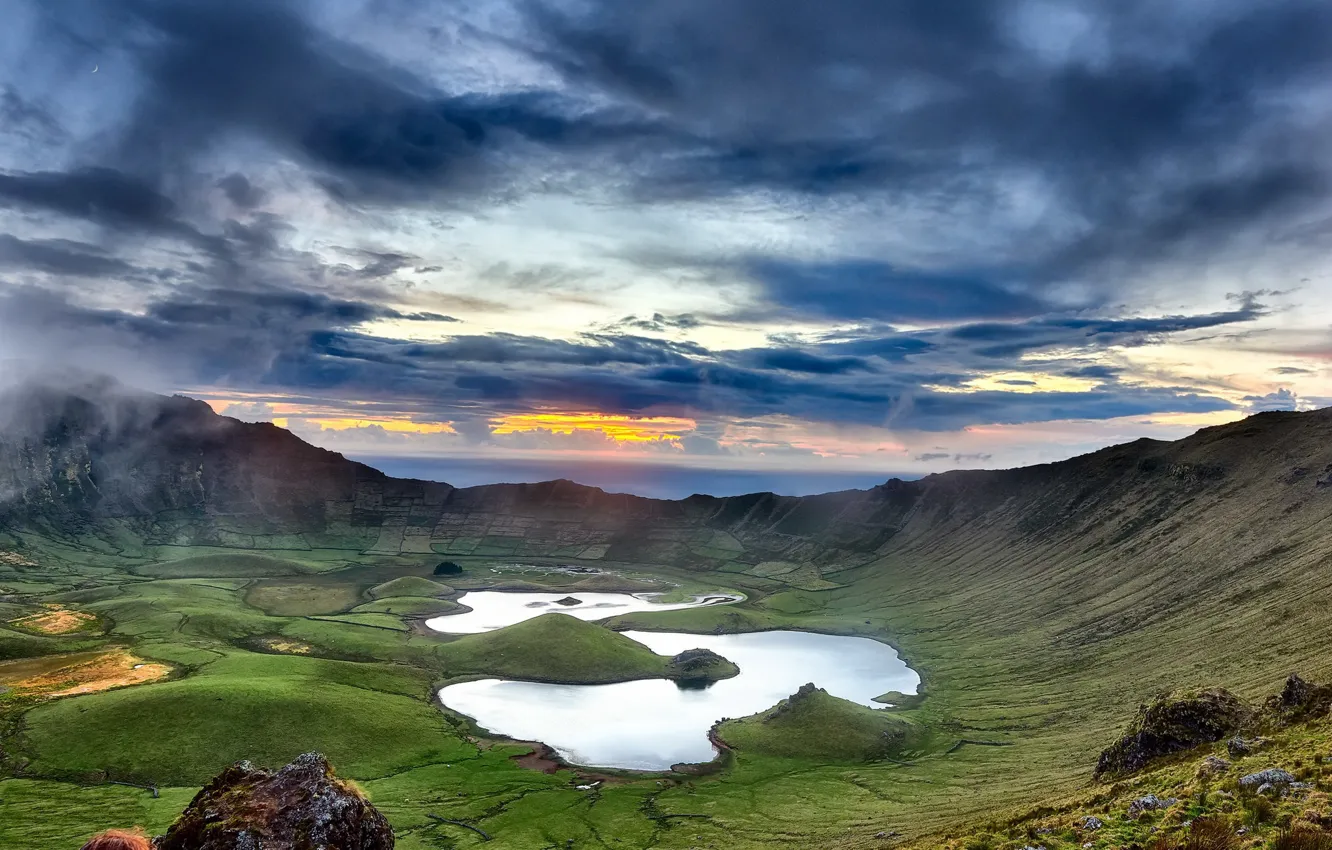 Photo wallpaper landscape, portugal, volcano, crater, Island of the Crow