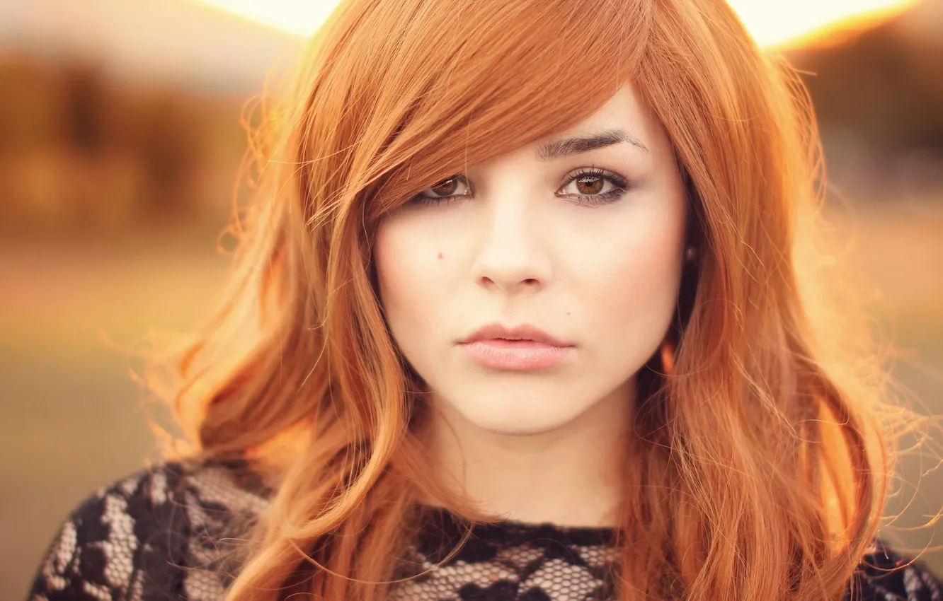 Photo wallpaper look, girl, face, lips, red