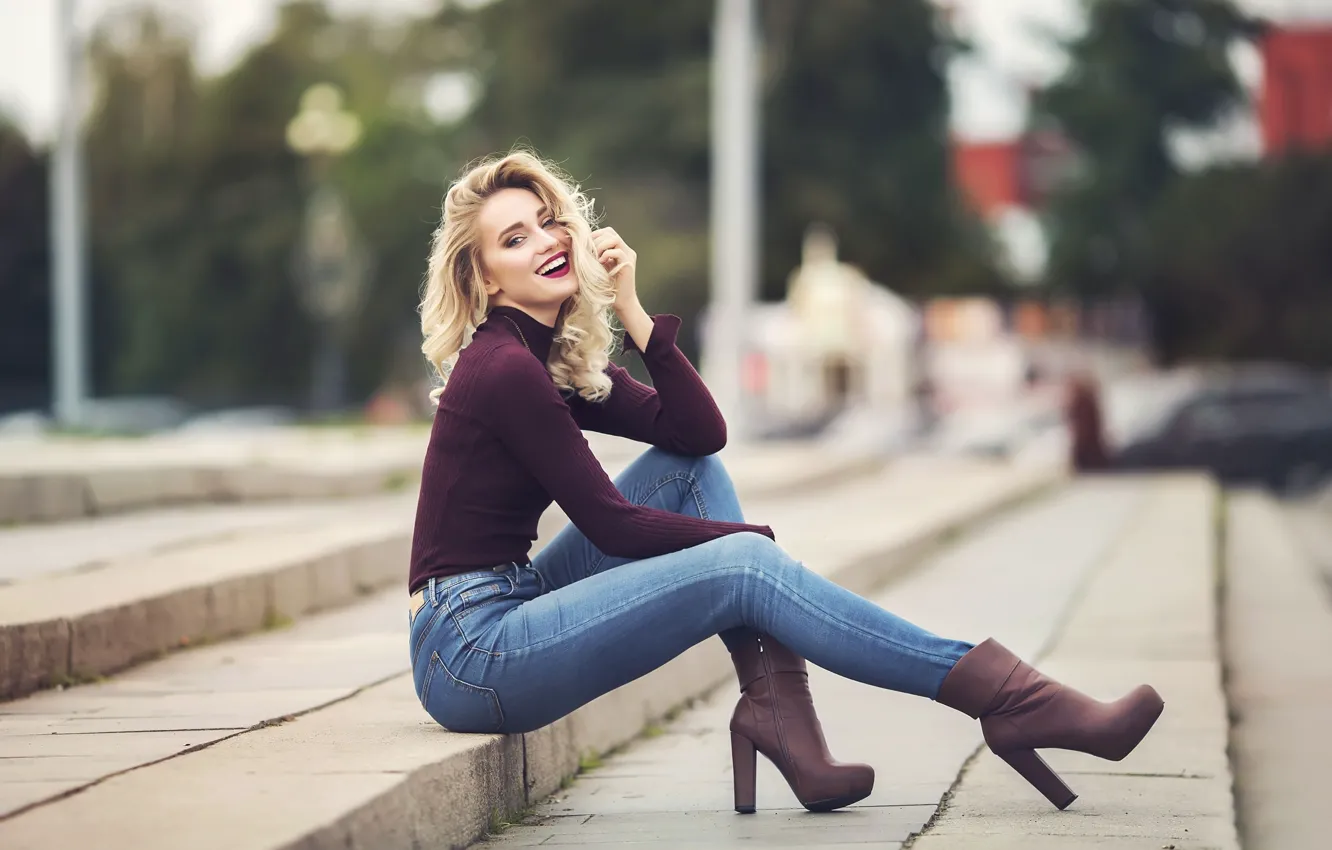 Photo wallpaper girl, model, jeans, Sweetheart