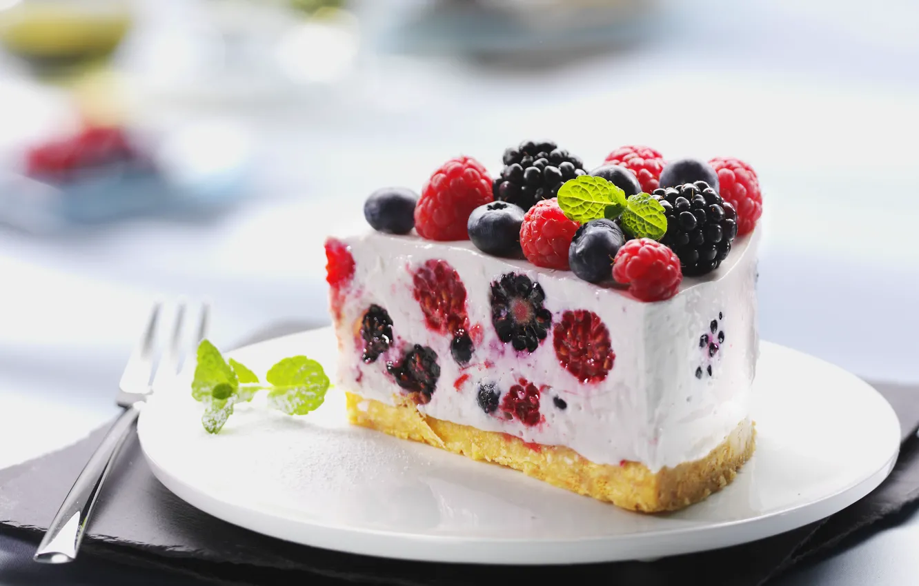 Photo wallpaper raspberry, food, blueberries, cake, cake, fruit, cake, cream