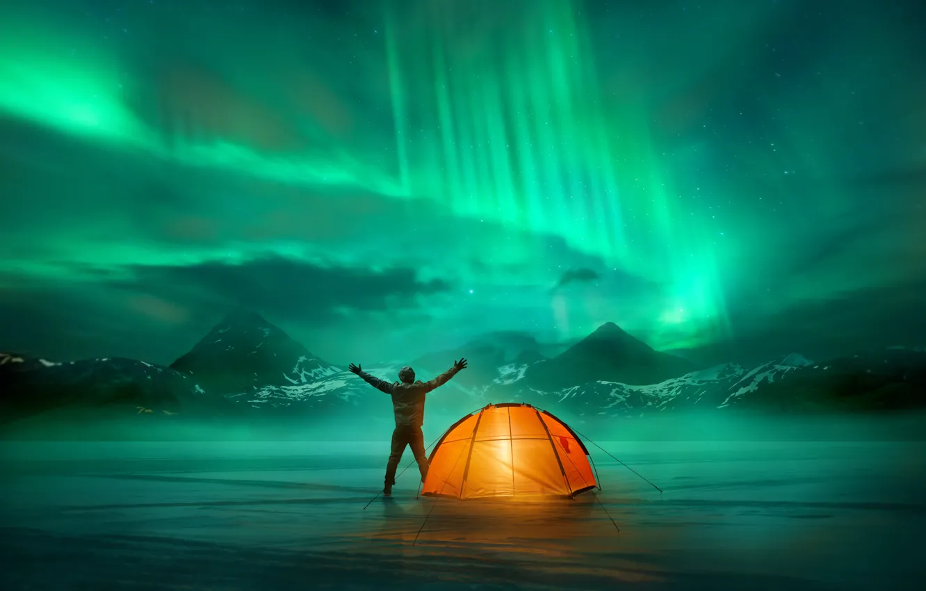 Photo wallpaper man, camp, Tent, mountains, night, nature land, coloful sky at night, free life