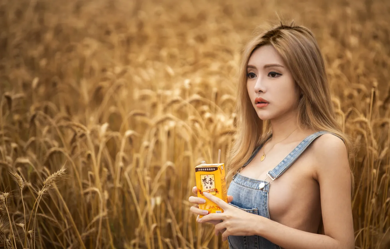 Photo wallpaper girl, field, photo, model, lips, Denim, blonde, asian