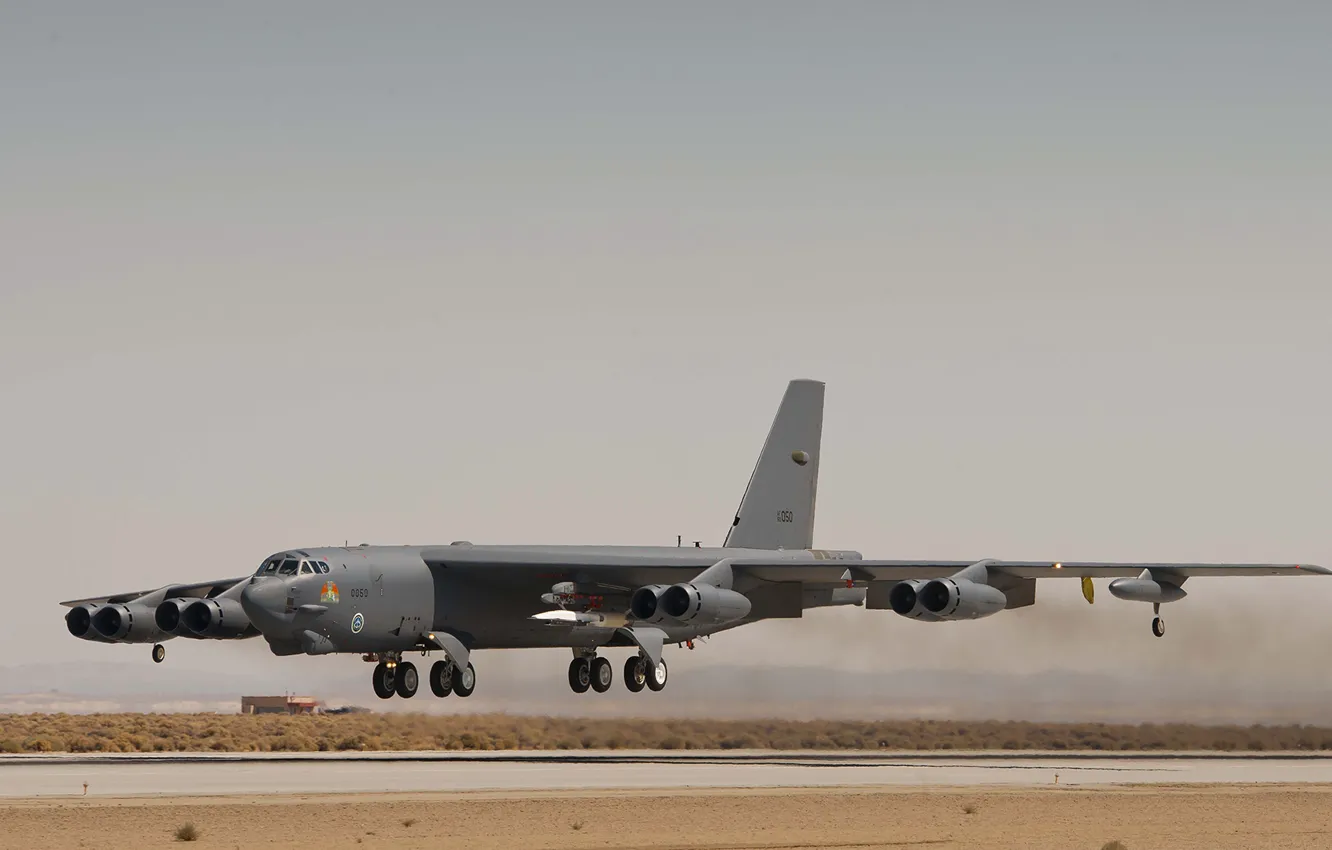 Photo wallpaper UNITED STATES AIR FORCE, Boeing B-52 Stratofortress, Stratospheric fortress