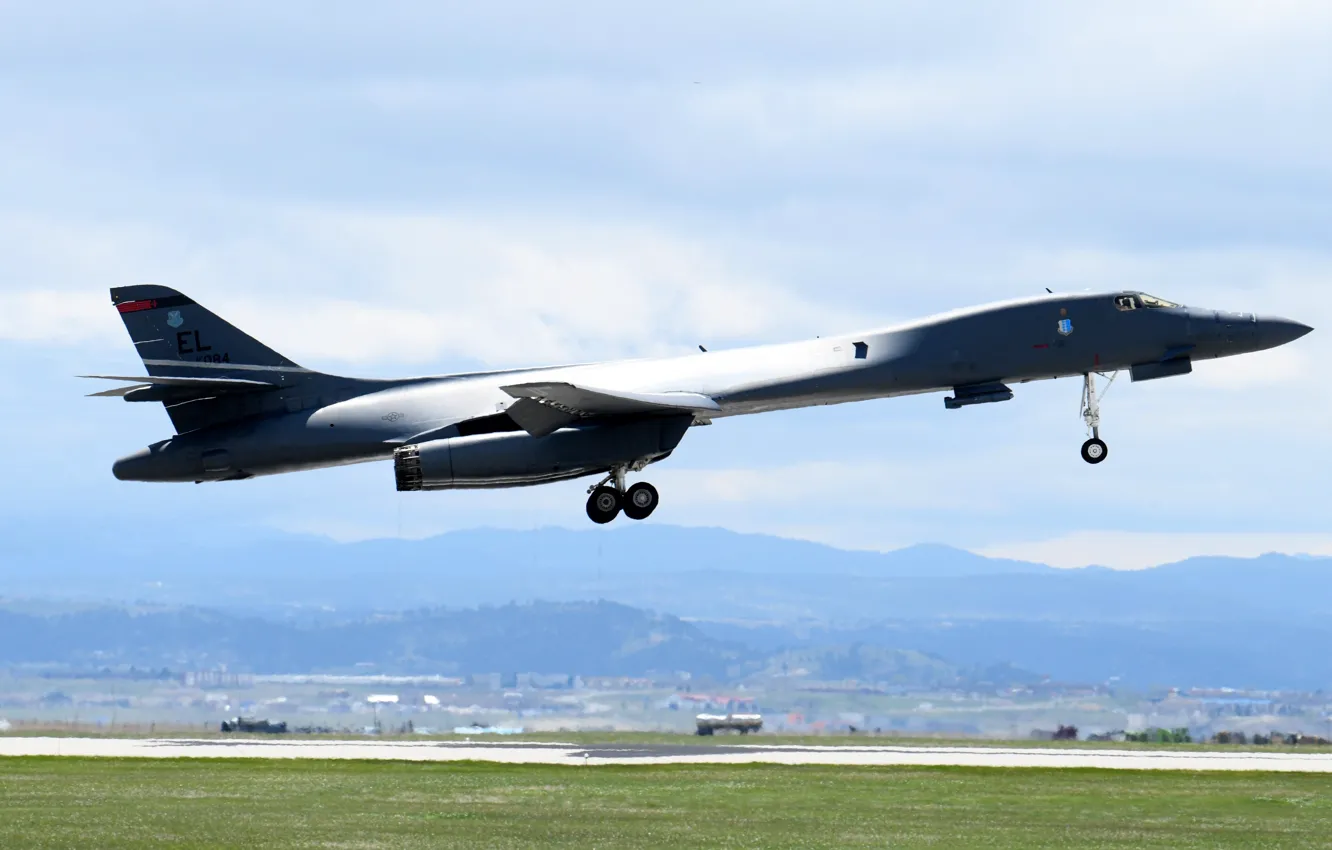 Photo wallpaper Lancer, B-1B, UNITED STATES AIR FORCE, Rockwell, with variable sweep wing, Strategic bomber, supersonic